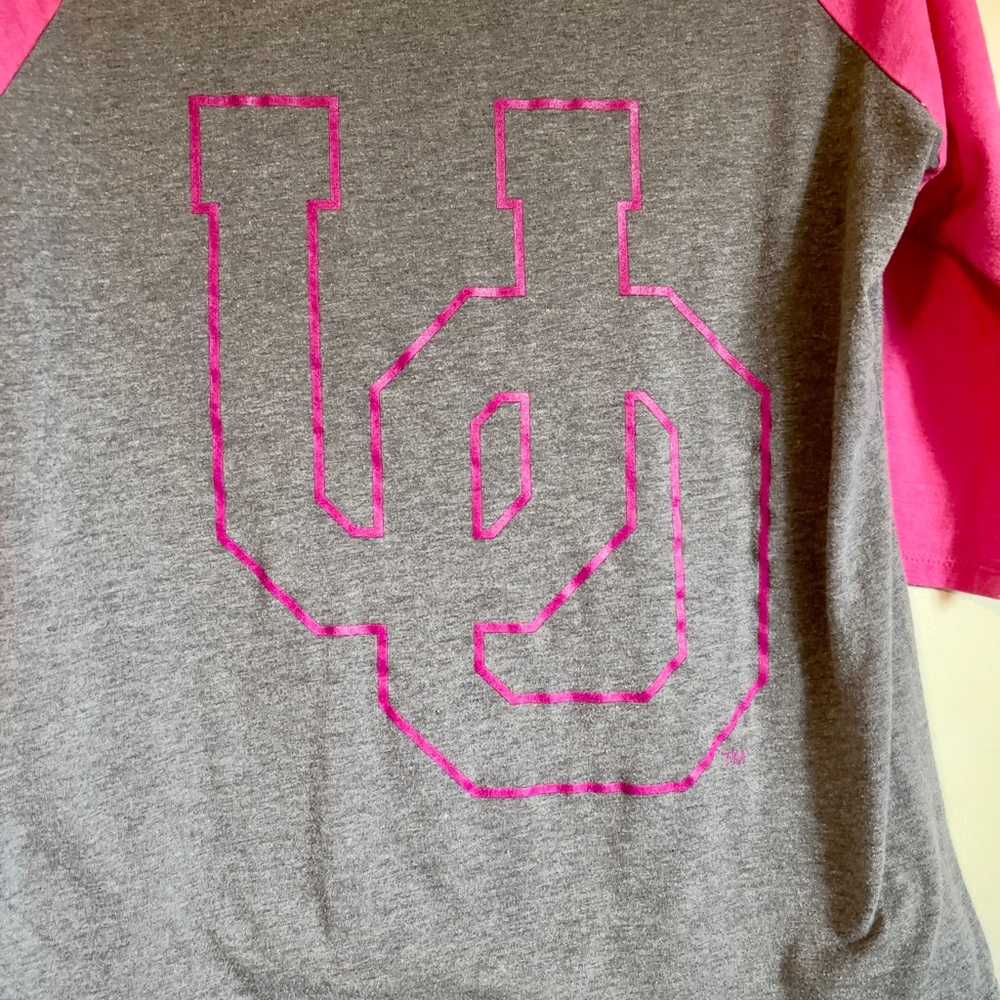University of Oregon Gray and Pink Women’s Baseball Tee